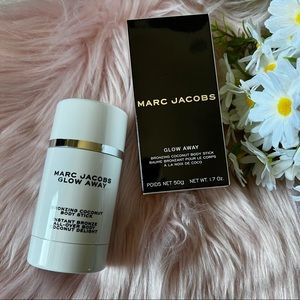 BNWB MARC JACOBS Glow Away Bronzing Coconut Body Stick in “Tantalize” shade